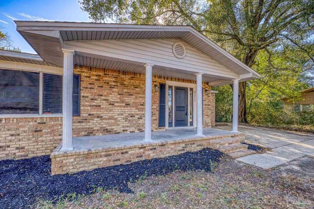 3577 Geeker St, Pensacola, FL 32514