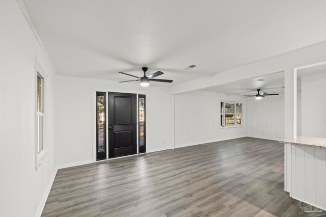 3577 Geeker St, Pensacola, FL 32514