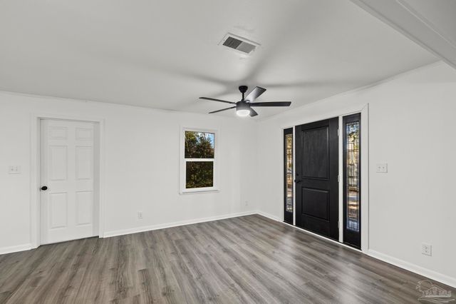 3577 Geeker St, Pensacola, FL 32514