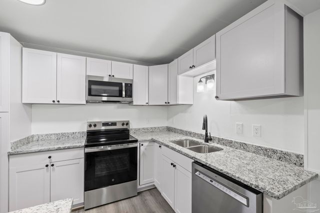 3577 Geeker St, Pensacola, FL 32514