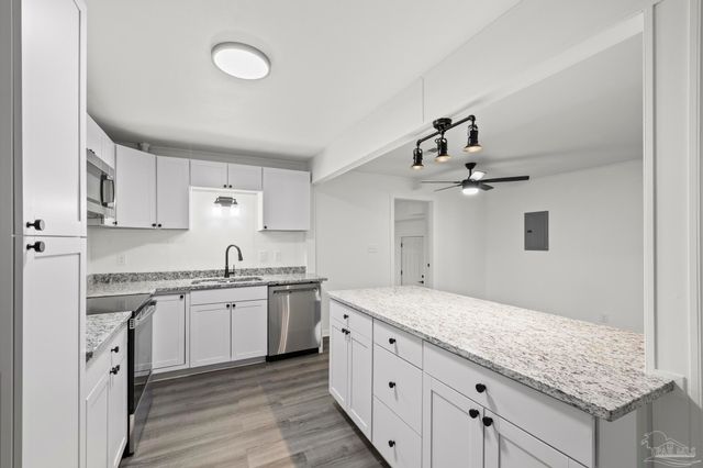 3577 Geeker St, Pensacola, FL 32514