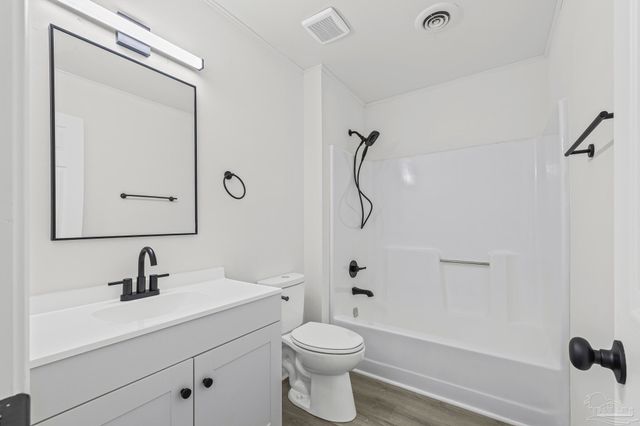 3577 Geeker St, Pensacola, FL 32514