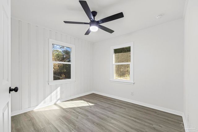 3577 Geeker St, Pensacola, FL 32514