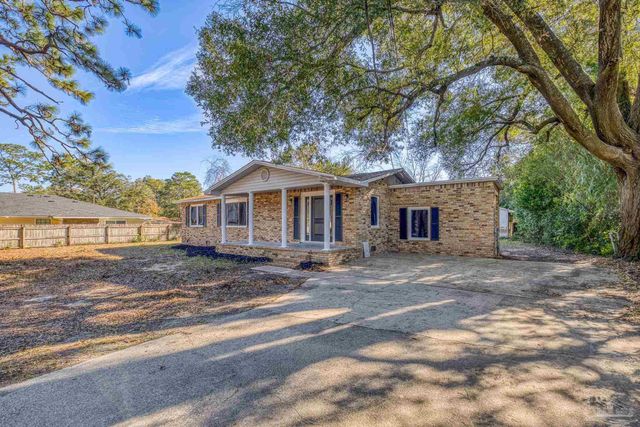 3577 Geeker St, Pensacola, FL 32514