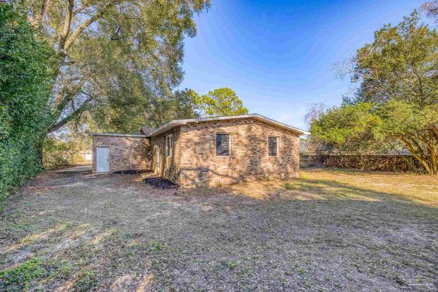 3577 Geeker St, Pensacola, FL 32514