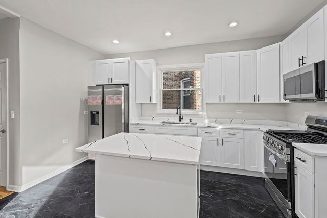 7809 S Peoria Street, Chicago, IL 60620