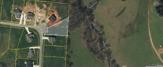 646 Blue Water Dr, Cookeville, TN 38506