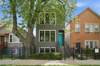 1741 N Talman Avenue, Chicago, IL 60647