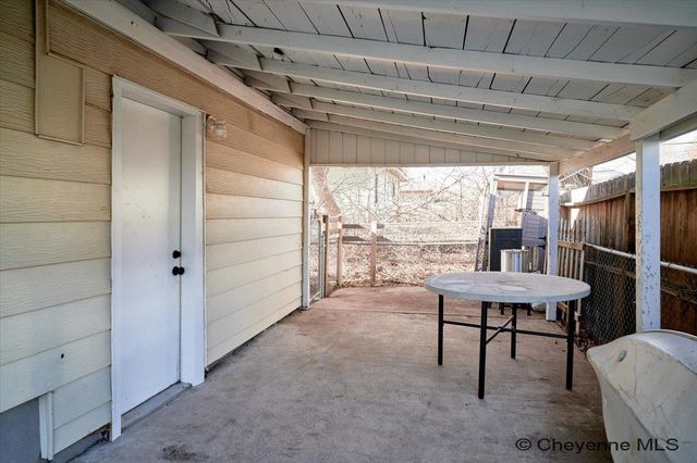 3028 SNYDER AVE, Cheyenne, WY 82001