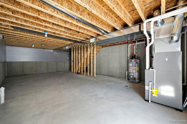 5754 Copper Tree Park, Waterford, MI 48327