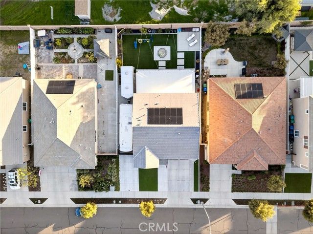 27049 Maltese, Menifee, CA 92584