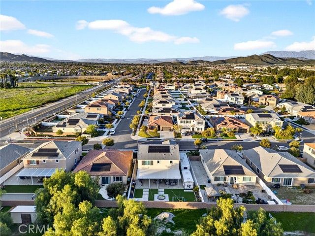 27049 Maltese, Menifee, CA 92584