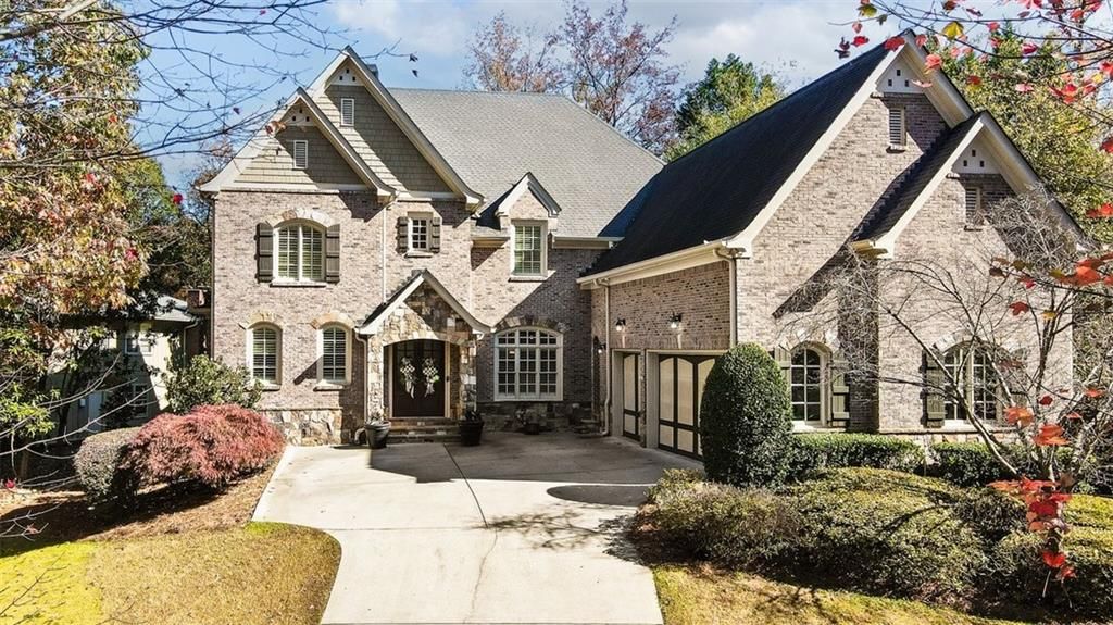 3283 Stratfield NE Drive, Brookhaven, GA 30319