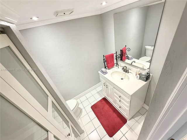 1000 SW 12th Street 201, Fort Lauderdale, FL 33315