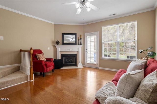 5229 Moonview Court, Raleigh, NC 27606