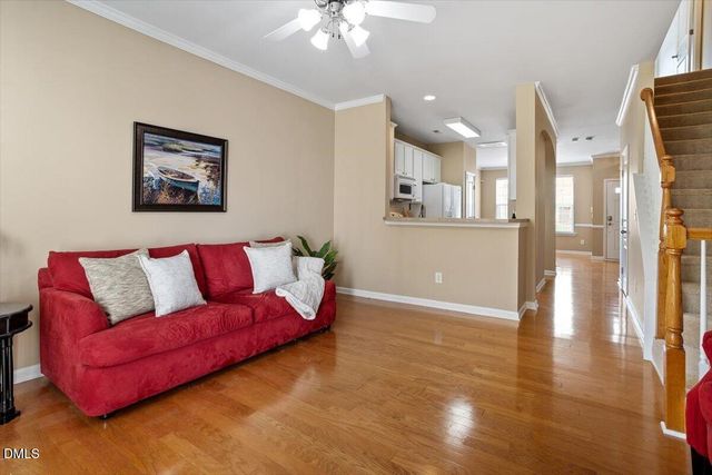 5229 Moonview Court, Raleigh, NC 27606