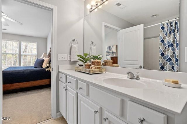 5229 Moonview Court, Raleigh, NC 27606