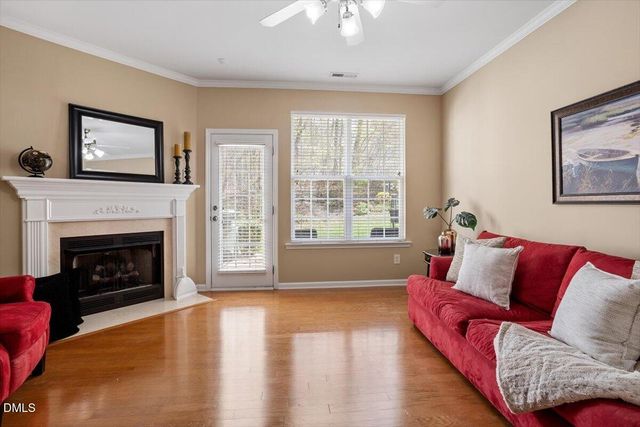 5229 Moonview Court, Raleigh, NC 27606