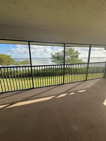 2980 HAINES BAYSHORE ROAD 114, Clearwater, FL 33760