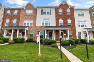 14613 FEATHERSTONE GATE DR, Woodbridge, VA 22191