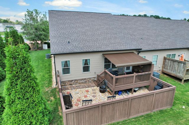 1608 Stonebriar Drive, NE, Cleveland, TN 37312