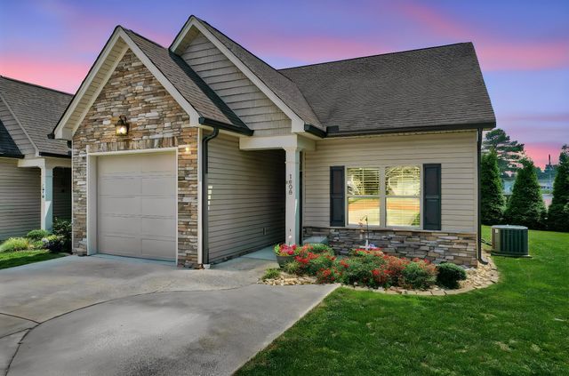 1608 Stonebriar Drive, NE, Cleveland, TN 37312