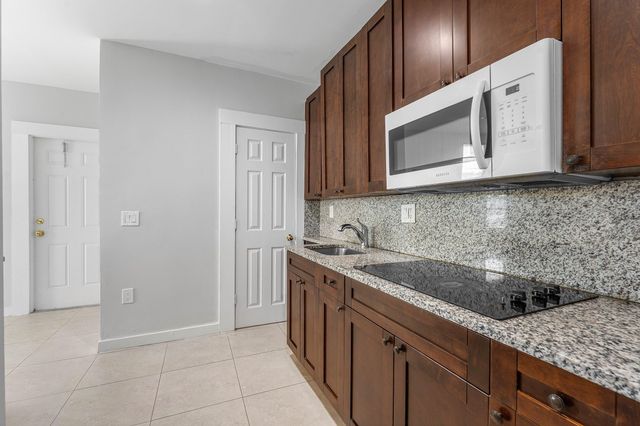 801 Dobbins Street 2, West Palm Beach, FL 33405