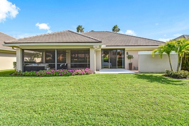145 Coventry Place, Palm Beach Gardens, FL 33418