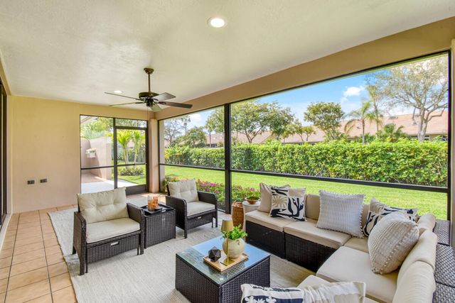 145 Coventry Place, Palm Beach Gardens, FL 33418