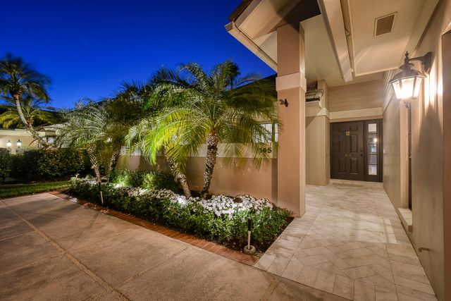145 Coventry Place, Palm Beach Gardens, FL 33418