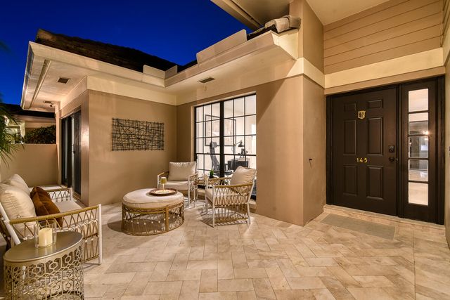 145 Coventry Place, Palm Beach Gardens, FL 33418