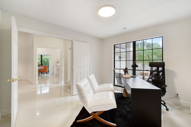 145 Coventry Place, Palm Beach Gardens, FL 33418