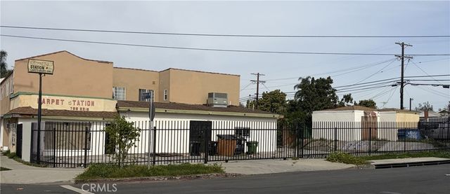 9326 S Western Avenue, Los Angeles, CA 90047