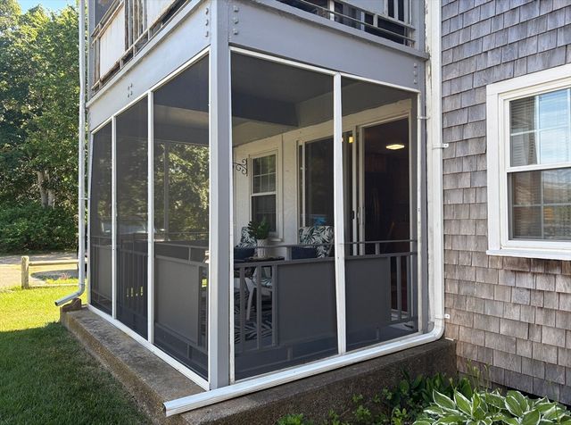 221 Upper County Rd 106, Dennis, MA 02639