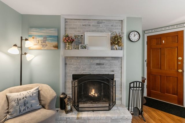 221 Upper County Rd 106, Dennis, MA 02639