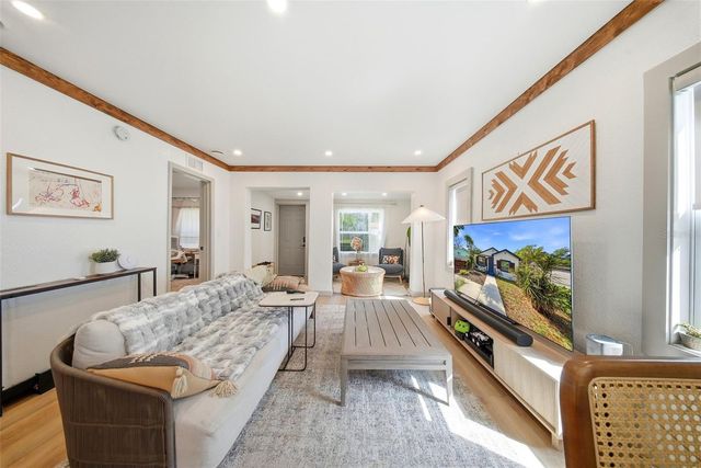 3036 EMERSON AVENUE S, St Petersburg, FL 33712