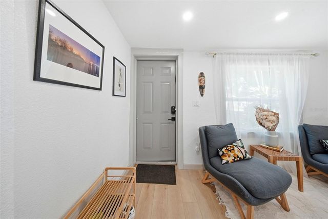 3036 EMERSON AVENUE S, St Petersburg, FL 33712