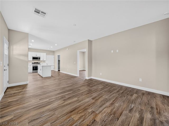 1310 Carson Street, Pahrump, NV 89048