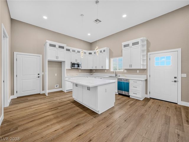 1310 Carson Street, Pahrump, NV 89048
