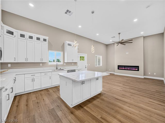 1310 Carson Street, Pahrump, NV 89048