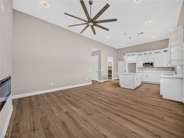 1310 Carson Street, Pahrump, NV 89048