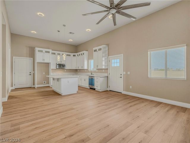 1310 Carson Street, Pahrump, NV 89048