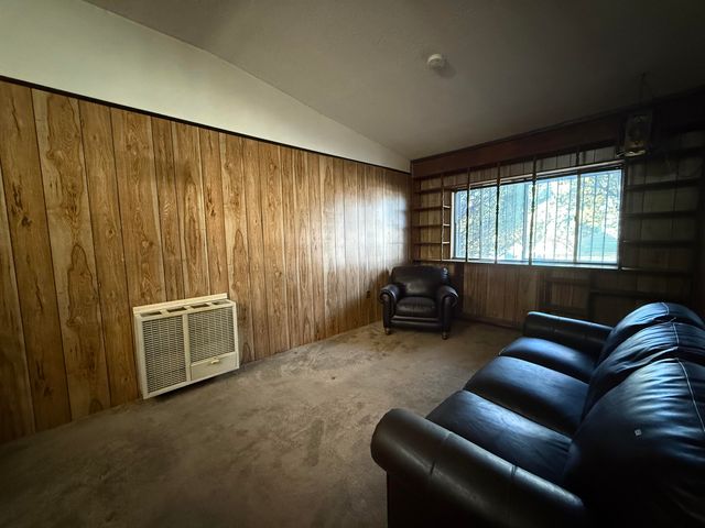 3316 Pershing Avenue SE, Albuquerque, NM 87106