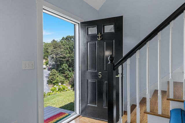 5 Glacier Drive, Truro, MA 02666