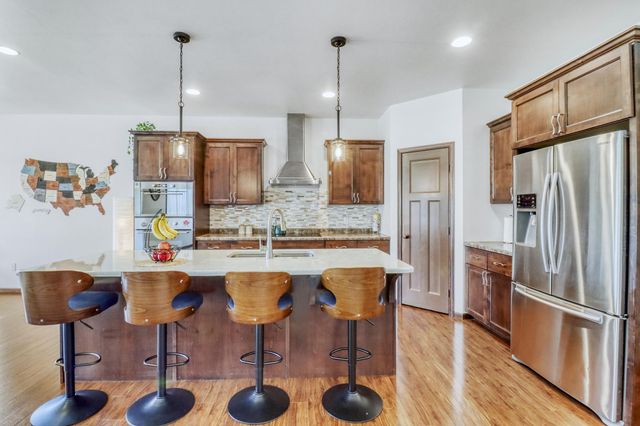 5001 44th Street S, Fargo, ND 58104