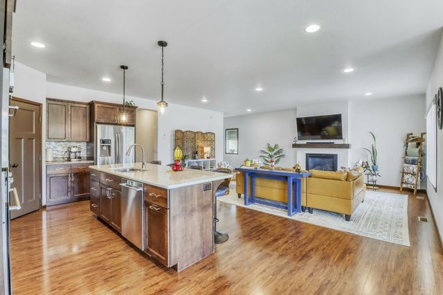 5001 44th Street S, Fargo, ND 58104