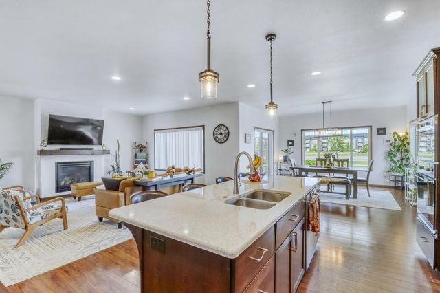 5001 44th Street S, Fargo, ND 58104
