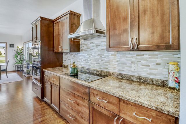5001 44th Street S, Fargo, ND 58104
