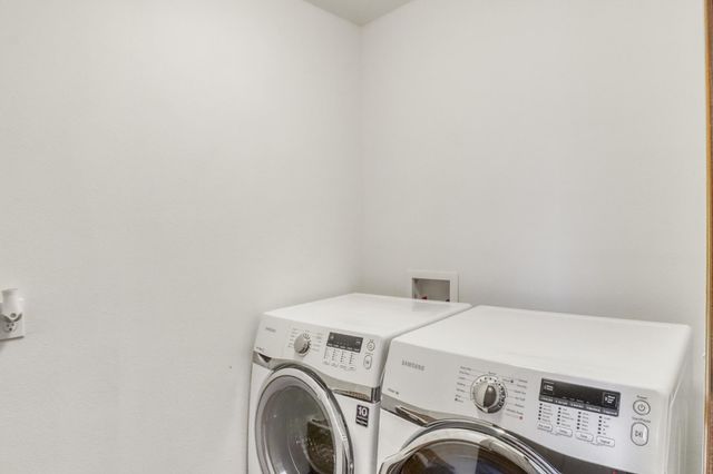 5001 44th Street S, Fargo, ND 58104