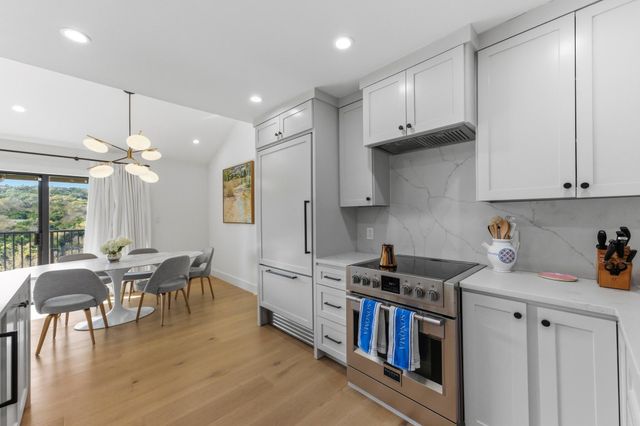 1821 Westlake DR 105, Austin, TX 78746